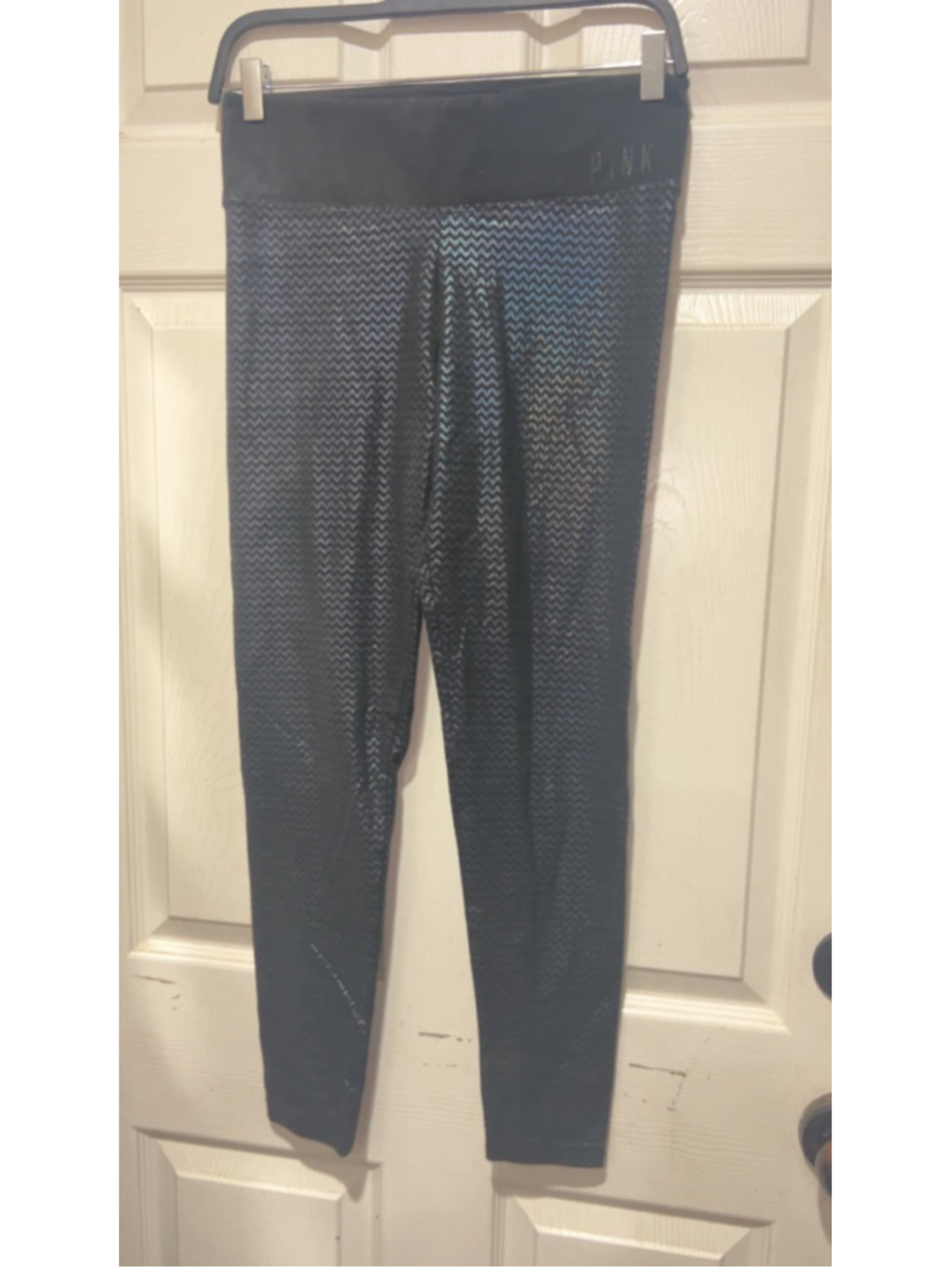 Women's PINK Victoria's Secret Leggings S Black Iridescent